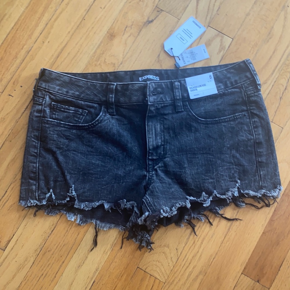 NWT Express Black Jean Shorts Size 6